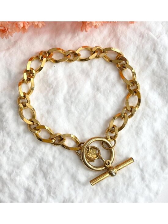 Jewelry - Cable Chain Gold Toned  Toggle Clasp Chunky Vintage 80's Style Bracelet